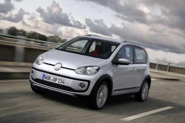 Frontpartie am Volkswagen cross-up