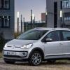 <p>Front- und Seitenansicht des Volkswagen cross-up</p>