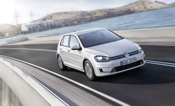 Fahraufnahme des VW e-golf