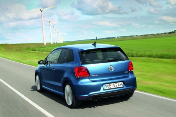 Heck- und Seitenpartie des Volkswagen Polo Blue GT