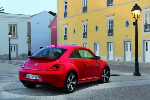 Heck- und Seitenansicht des VW Beetle 2012