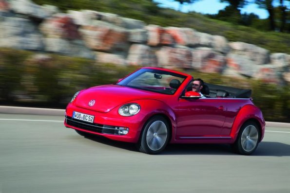 Die Frontpartie am VW Beetle Cabriolet