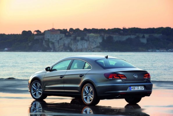 Heck- und Seite des VW CC