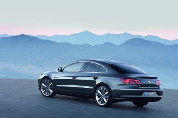 Heck- und Seitenansicht des VW CC