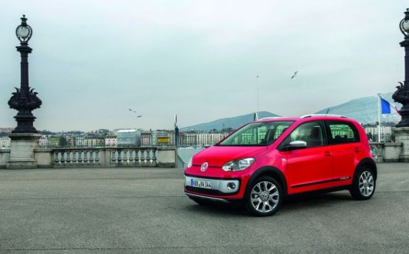 Front- und Seitenansicht des VW cross up!