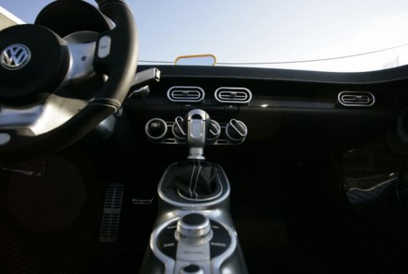 Ein Blick ins Cockpit des VW EcoRacer