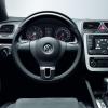 Die Aufnahme zeigt das Cockpit des VW Eos Sport&Style