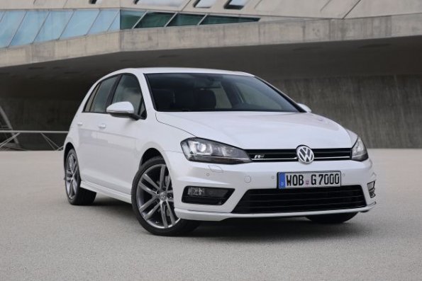 Die Frontpartie am VW Golf 7 R-Line