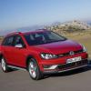 Die Frontansicht des VW Golf Alltrack 