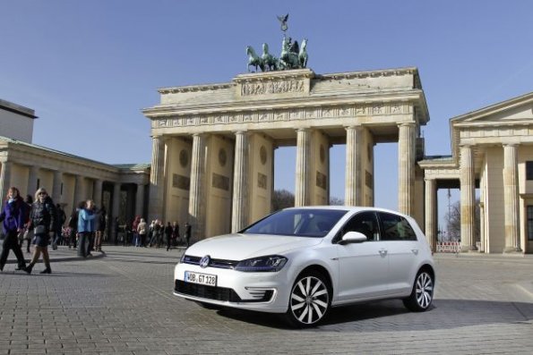 Außenaufnahme mit dem VW Golf GTE