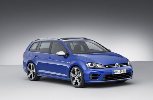 Front- und Seitenansicht des VW Golf R Variant 