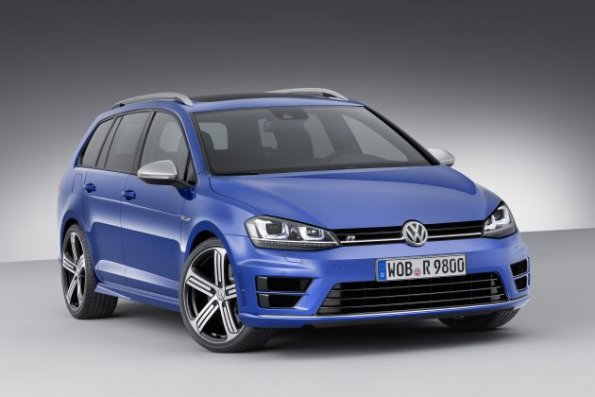 Frontpartie des VW Golf R Variant 