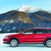 Die Aufnahme zeigt die Silhouette des VW Passat Alltrack