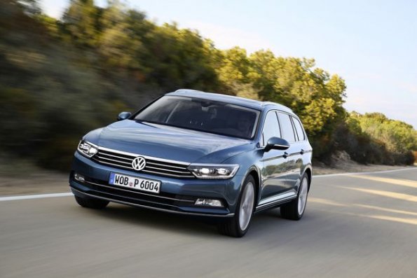 Frontansicht des VW Passat Variant 