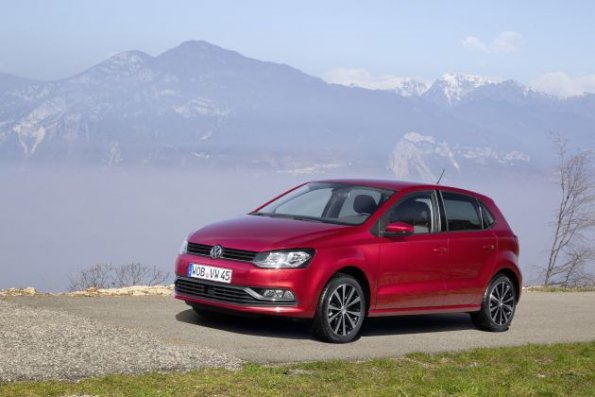 Front- und Seitenansicht des VW Polo 