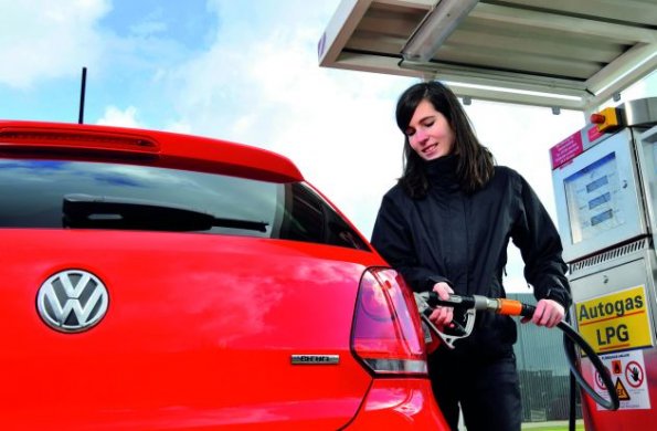 Betanken beim neuen VW Polo BiFuel