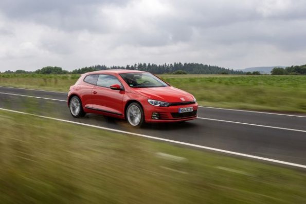 Front- und Seitenansicht des VW Scirocco 