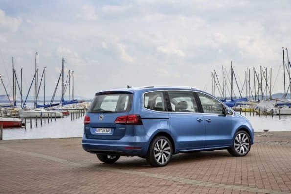 Die Heckpartie des VW Sharan