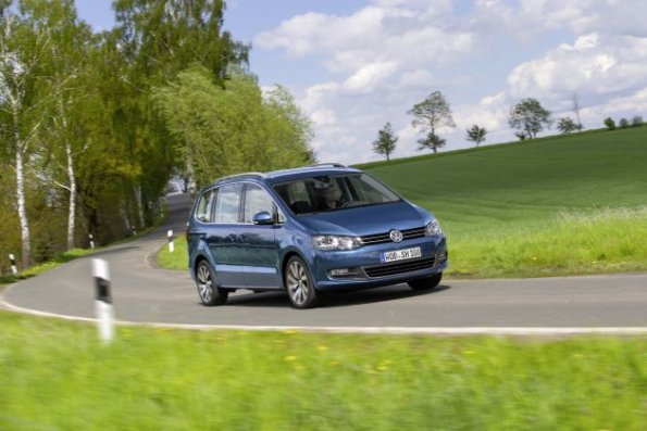 Frontpartie des VW Sharan