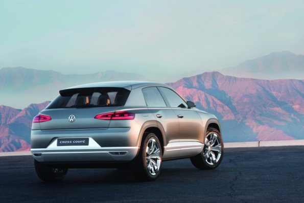 Die Heckpartie des VW Studie Cross Coupé