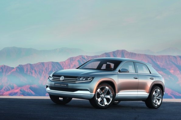 Frontansicht des VW Studie Cross Coupé