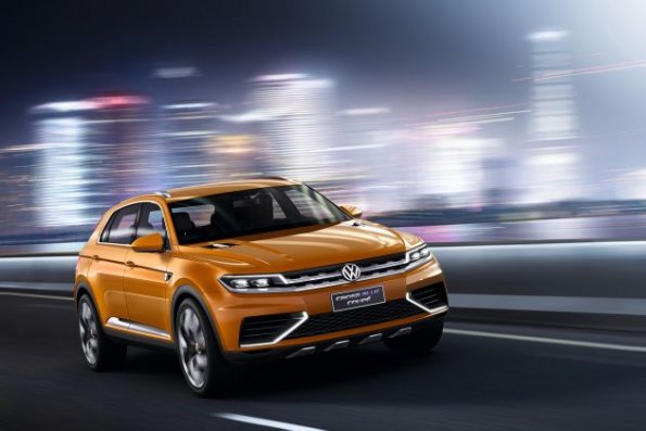 Frontansicht der VW Studie CrossBlue Coupé