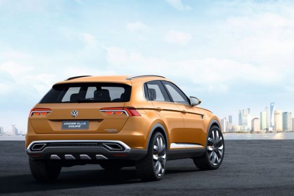 Das Heck der VW SUV Studie CrossBlue Coupé