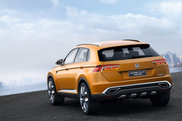 Heckpartie der VW SUV Studie CrossBlue Coupé