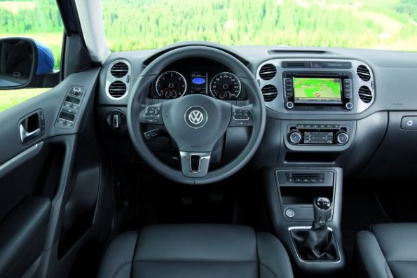 Das Cockpit im VW Tiguan