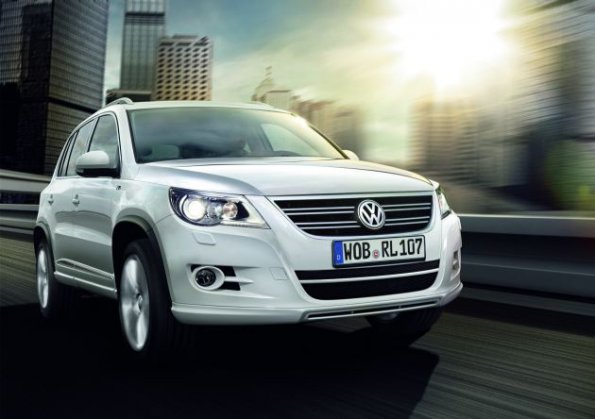 Die markante Frontansicht des VW Tiguan R-Line