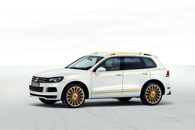VW Touareg Gold Edition :
DB2011AU00084