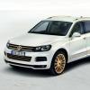 Front- und Seitenansicht des VW Touareg Gold Edition