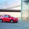 Kleiner vW up! vor imposanter Kulisse<br />