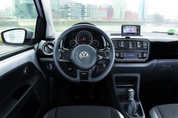 Das Cockpit im VW up! Viertürer