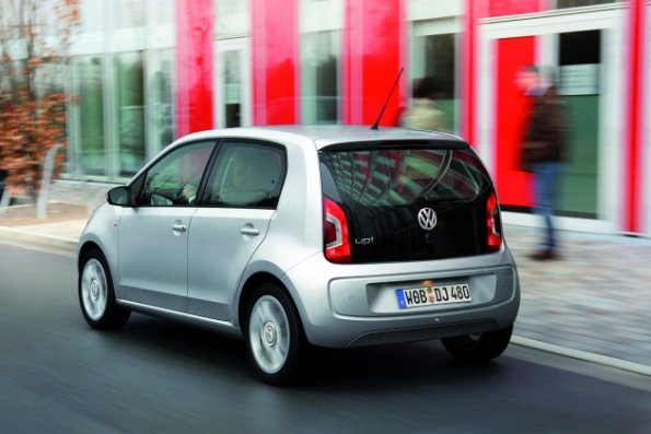 Heck- und Seitenansicht des VW up! Viertürer